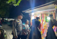 Satpol PP Kukar Tertibkan Pedagang Petasan di Kelurahan Melayu