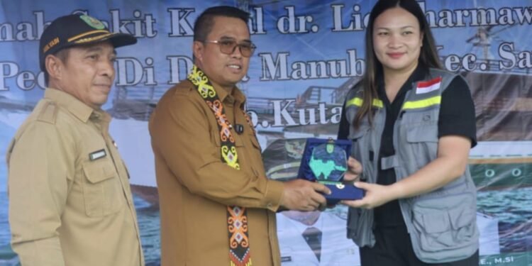 Layanan Medis Kapal Dr Lie Dharmawan Bantu Warga Pesisir Sandaran Dapatkan Akses Kesehatan Layak