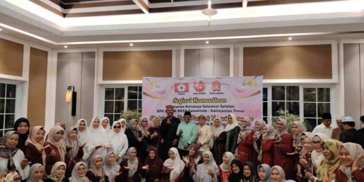 Safari Ramadan KKSS, Perempuan Bone Berbagi untuk 80 Anak Yatim
